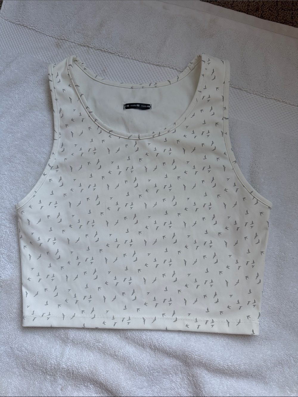Oiselle Firecracker Reflective Crop Top - white with Birds